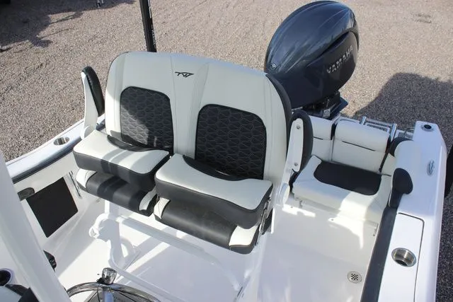 Slide: The Image of Tidewater 210 LXF 2026 - 18