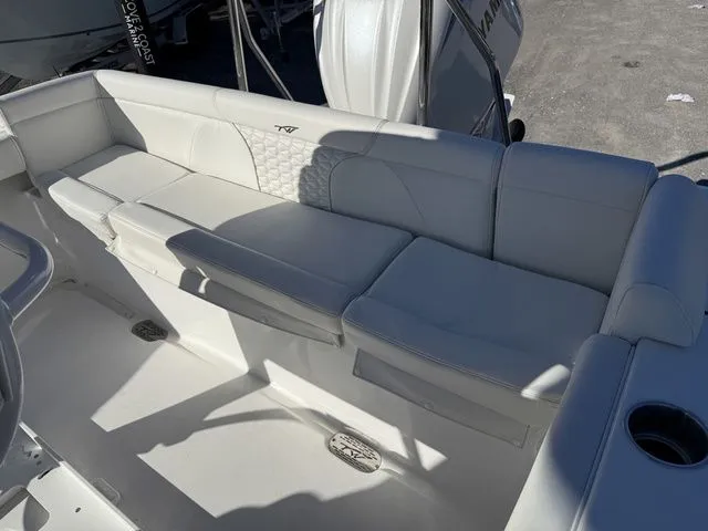 Slide: The Image of Tidewater 232 LXF 2026 - 19