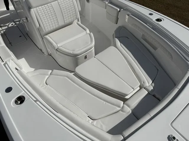 Slide: The Image of Tidewater LXF 256 2026 - 19