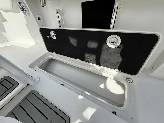 Slide: The Image of Tidewater LXF 256 2026 - 21