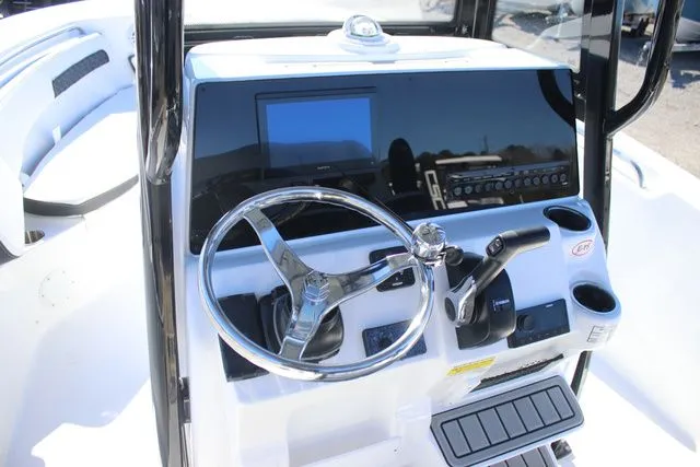 Slide: The Image of Tidewater LXF 220 2026 - 7