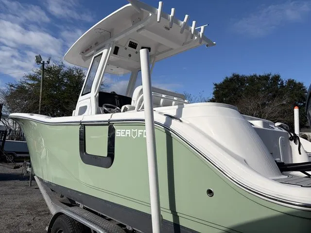 Slide: The Image of Sea Fox 268 Commander 2024 - 14