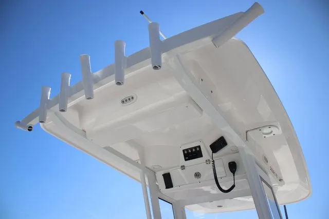 Slide: The Image of Sea Fox 268 Commander 2024 - 9