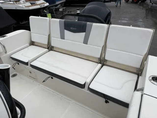 Slide: The Image of Robalo R230 Center Console 2021 - 9