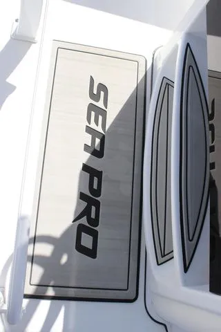 Slide: The Image of Sea Pro 239 Deep-V CC 2023 - 20