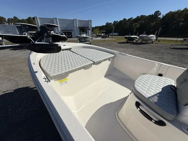 Slide: The Image of Carolina JLS Series 192JLS 2025 - 14