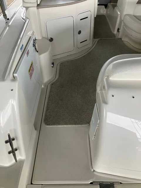 Slide: The Image of Sea Ray Sundancer 320 2004 - 10