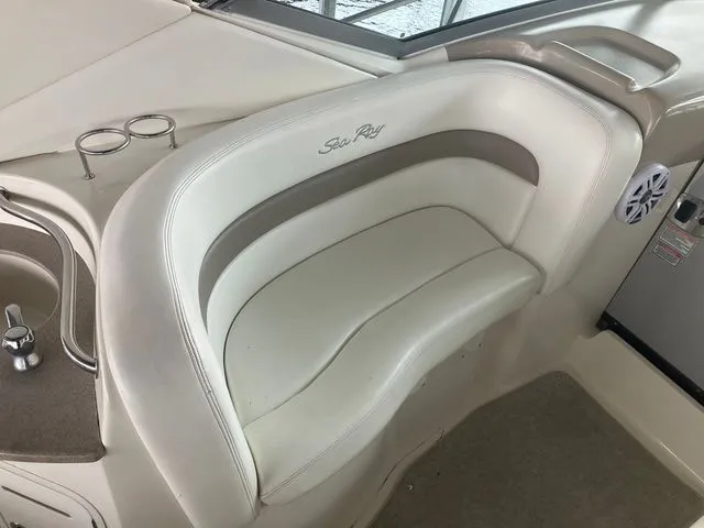 Slide: The Image of Sea Ray Sundancer 320 2004 - 13