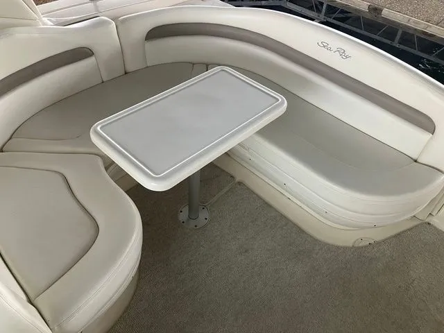 Slide: The Image of Sea Ray Sundancer 320 2004 - 28