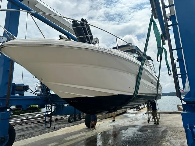 Slide: The Image of Sea Ray Sundancer 320 2004 - 39