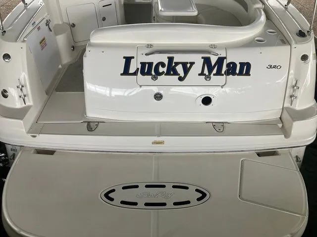 Slide: The Image of Sea Ray Sundancer 320 2004 - 9