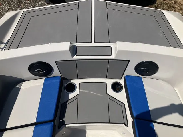 Slide: The Image of Starcraft SV 16 OB 2025 - 13