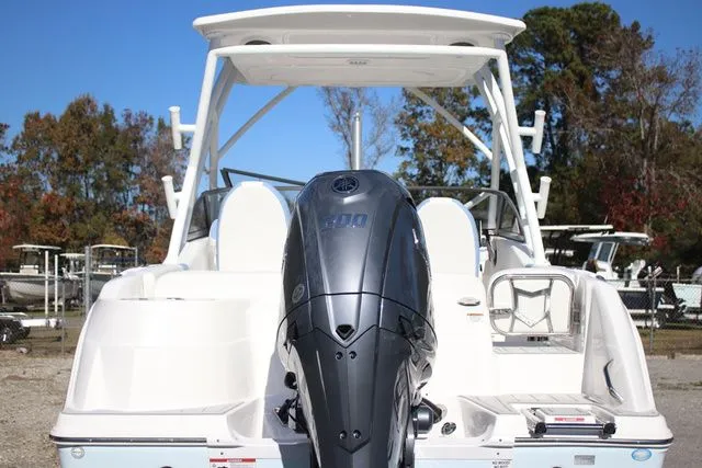 Slide: The Image of Sea Fox Traveler 228 T 2026 - 4