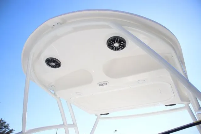 Slide: The Image of Sea Fox Traveler 228 T 2026 - 9