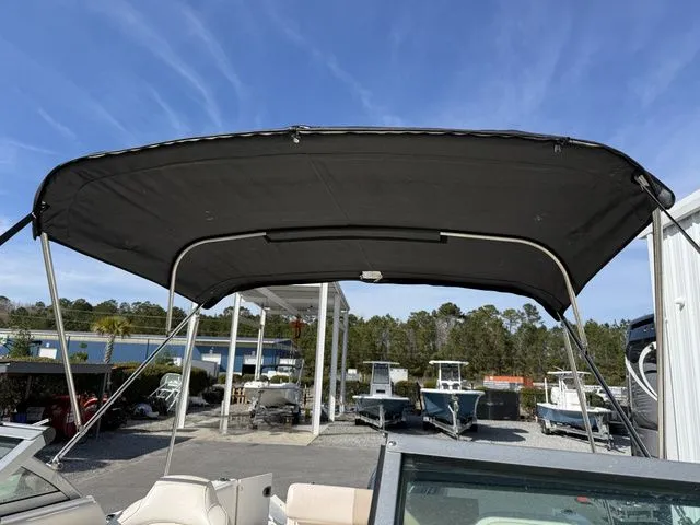 Slide: The Image of Robalo R227 Dual Console 2017 - 18