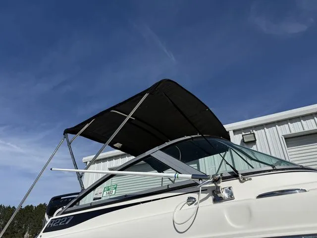 Slide: The Image of Robalo R227 Dual Console 2017 - 20