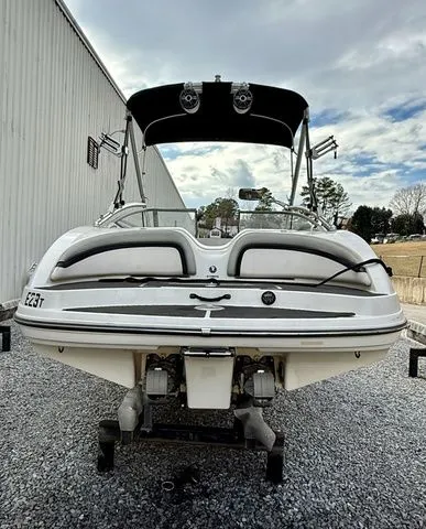 Slide: The Image of Yamaha 212X 2010 - 10