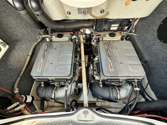 Slide: The Image of Yamaha 212X 2010 - 12