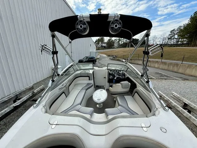 Slide: The Image of Yamaha 212X 2010 - 5