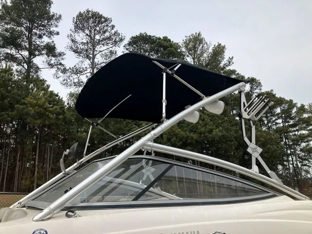 Slide: The Image of Yamaha 212X 2010 - 7