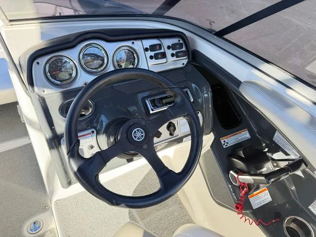 Slide: The Image of Yamaha AR240 HO 2011 - 10