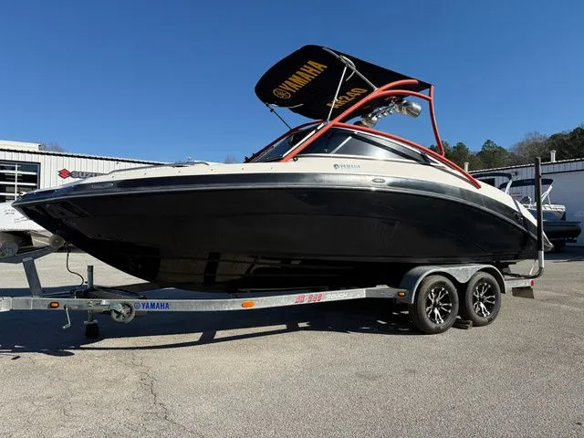 Slide: The Image of Yamaha AR240 HO 2011 - 3