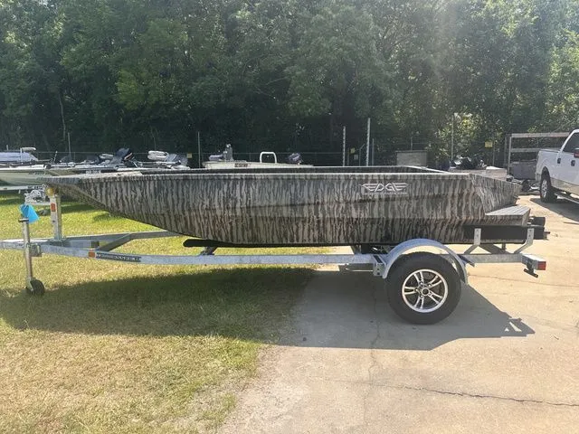 The Image of Edge Boats 553 DB 2025 - 1