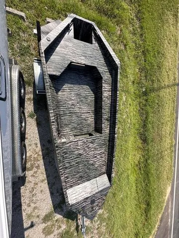 Slide: The Image of Edge Boats 553 DB 2025 - 4