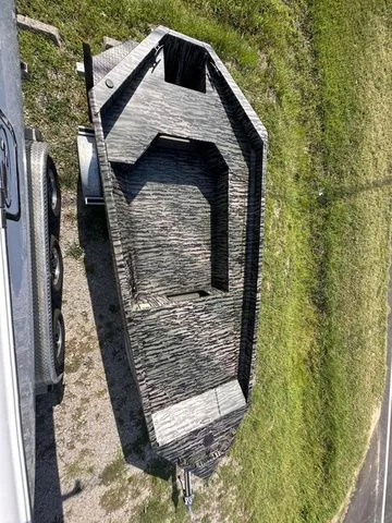 Slide: The Image of Edge Boats 553 DB 2025 - 5