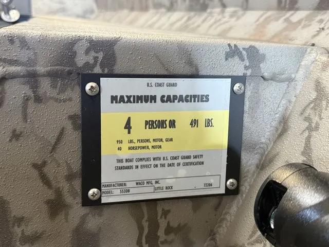 Slide: The Image of Edge Boats 553 DB 2025 - 11