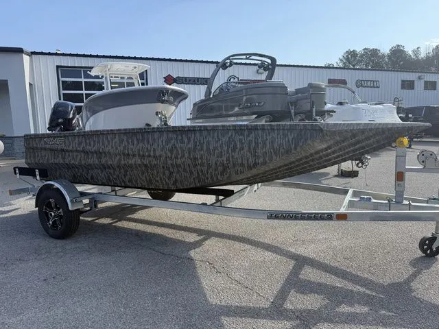 The Image of Edge Boats 553 DB 2026 - undefined