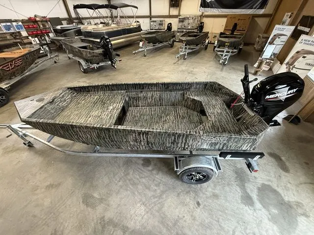 Slide: The Image of Edge Boats 553 DB 2026 - 6