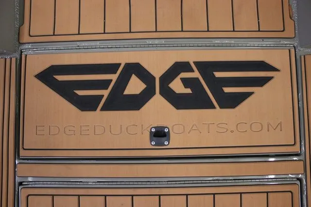Slide: The Image of Edge Boats 963 CC 2026 - 10