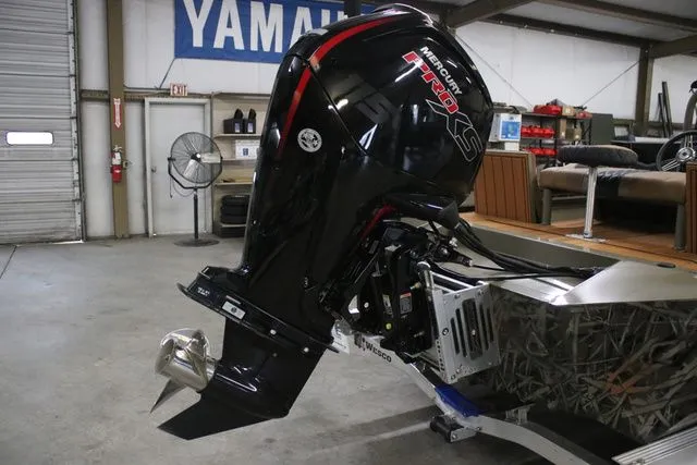 Slide: The Image of Edge Boats 963 CC 2026 - 4