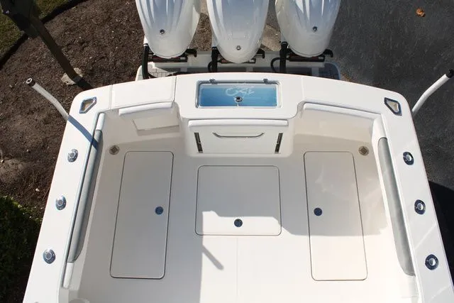 Slide: The Image of Albemarle 30 Express 2024 - 13