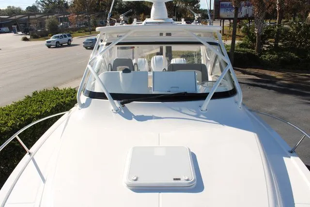 Slide: The Image of Albemarle 30 Express 2024 - 18