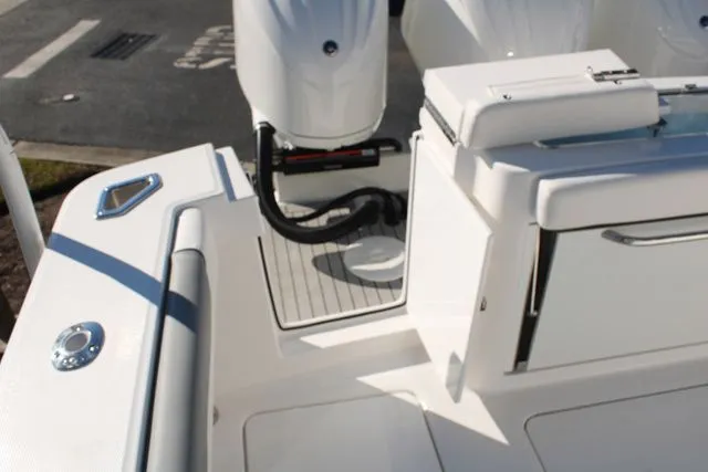 Slide: The Image of Albemarle 30 Express 2024 - 36