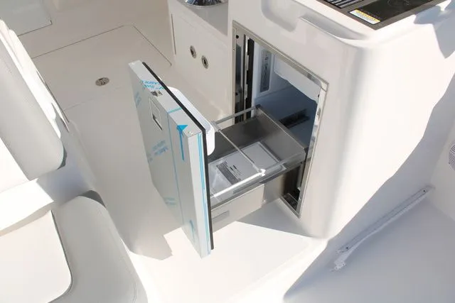 Slide: The Image of Albemarle 30 Express 2024 - 47