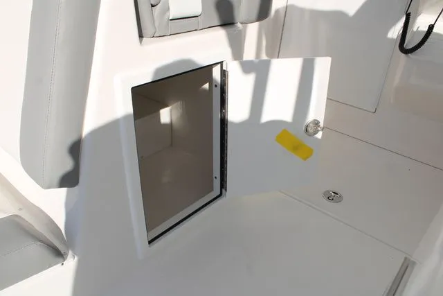 Slide: The Image of Albemarle 30 Express 2024 - 49