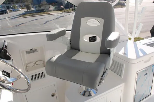 Slide: The Image of Albemarle 30 Express 2024 - 55