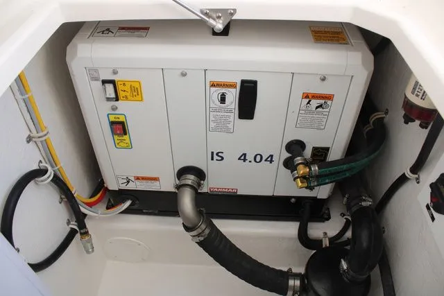 Slide: The Image of Albemarle 30 Express 2024 - 70