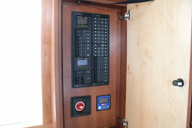 Slide: The Image of Albemarle 30 Express 2024 - 79