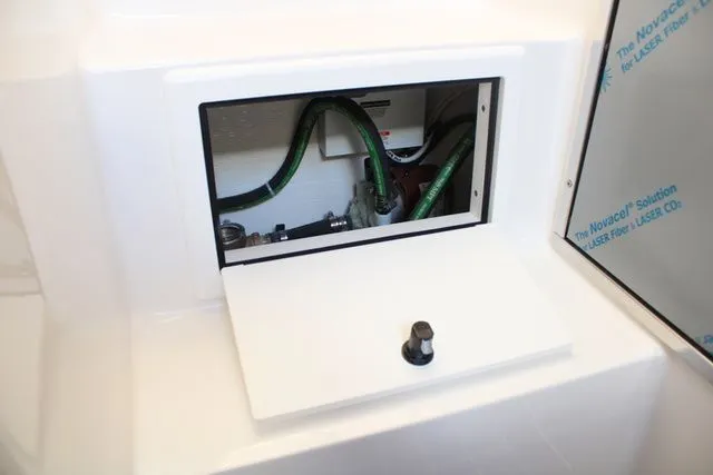 Slide: The Image of Albemarle 30 Express 2024 - 82