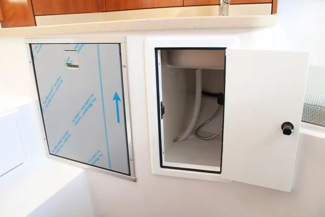 Slide: The Image of Albemarle 30 Express 2024 - 83