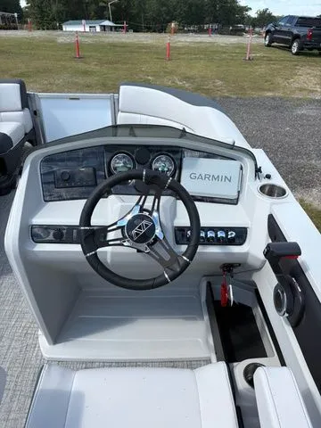 Slide: The Image of Avalon LSZ - 23 FT VRL 2026 - 6