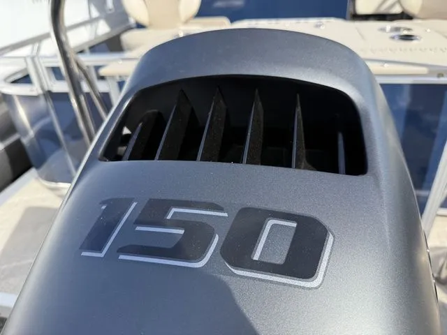 Slide: The Image of Avalon Venture 85 - 23 FT Rear Fish 2026 - 13