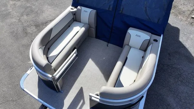 Slide: The Image of Avalon Venture 85 - 23 FT Rear Fish 2026 - 3