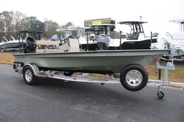 The Image of East Cape EVO 18V 2026 - 1