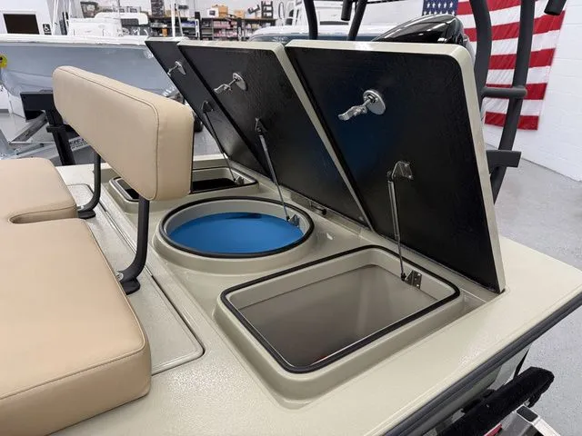 Slide: The Image of East Cape EVO 18V 2026 - 10