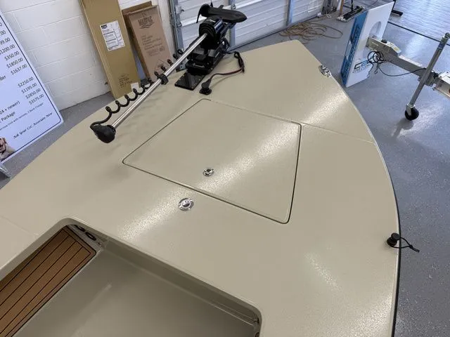 Slide: The Image of East Cape EVO 18V 2026 - 12